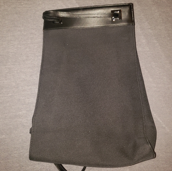 Gucci Purse - Picture 2 of 7